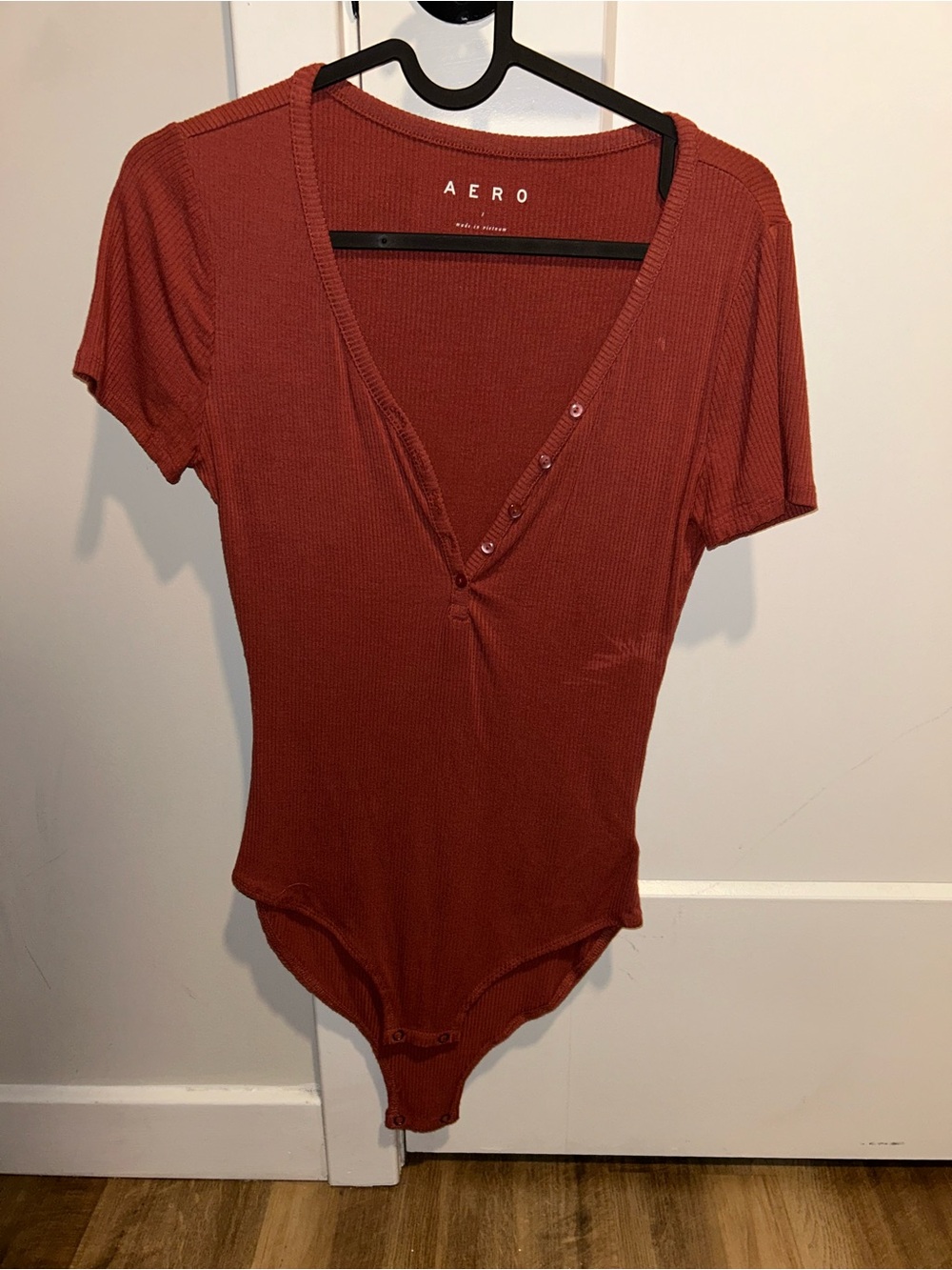 AERO Ribbed Button-Front Bodysuit - Rust - Picture 3 of 6